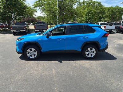 2021 Toyota RAV4 LE
