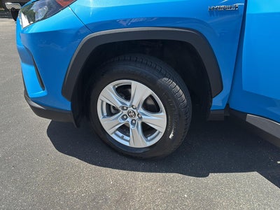2021 Toyota RAV4 LE