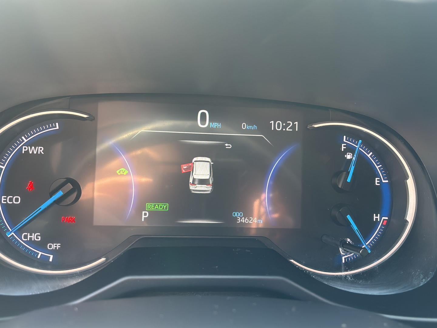 2025 Toyota RAV4 Hybrid LE