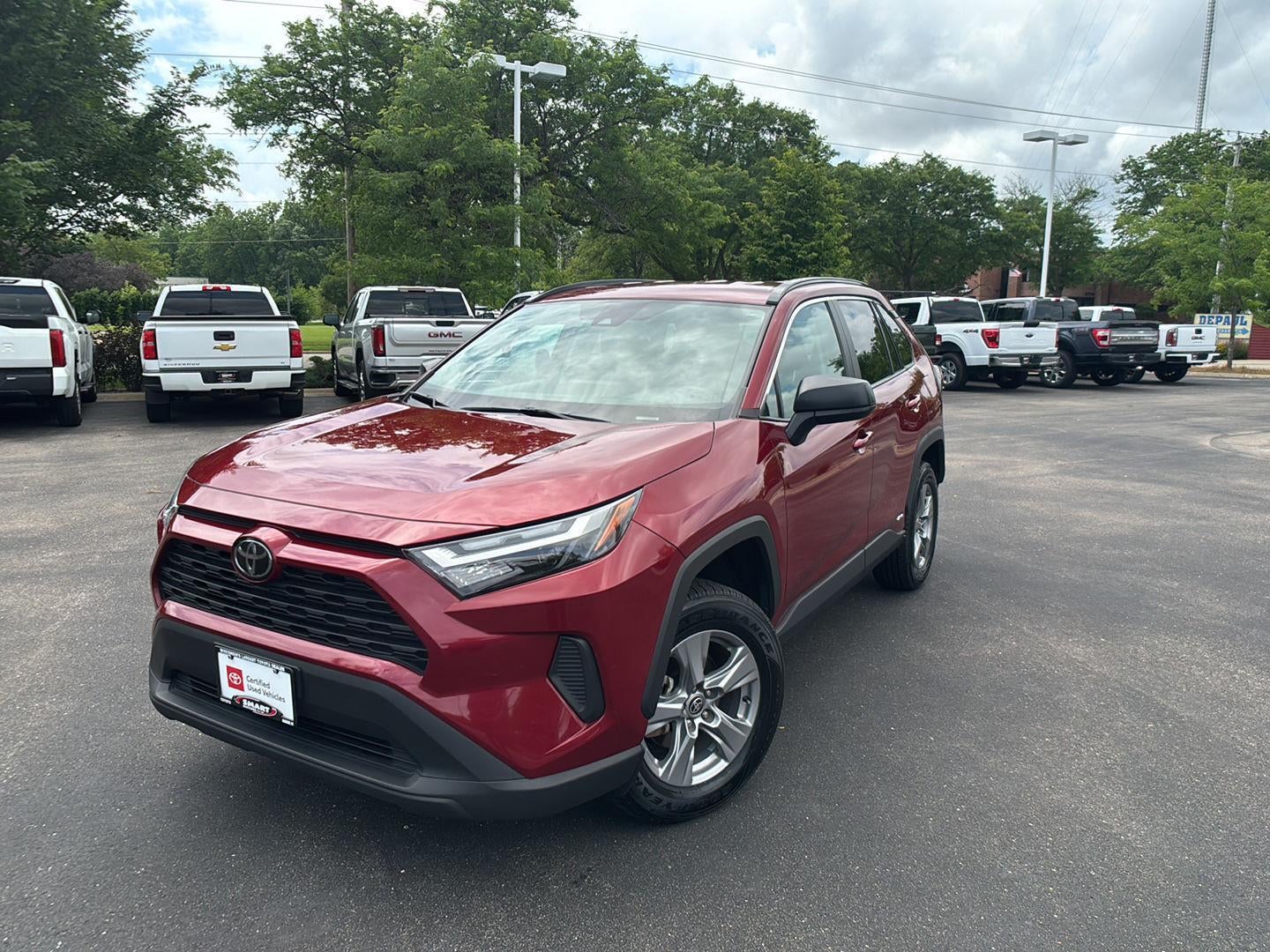 2025 Toyota RAV4 HYBRID LE