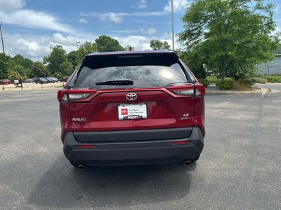 2025 Toyota RAV4 HYBRID LE