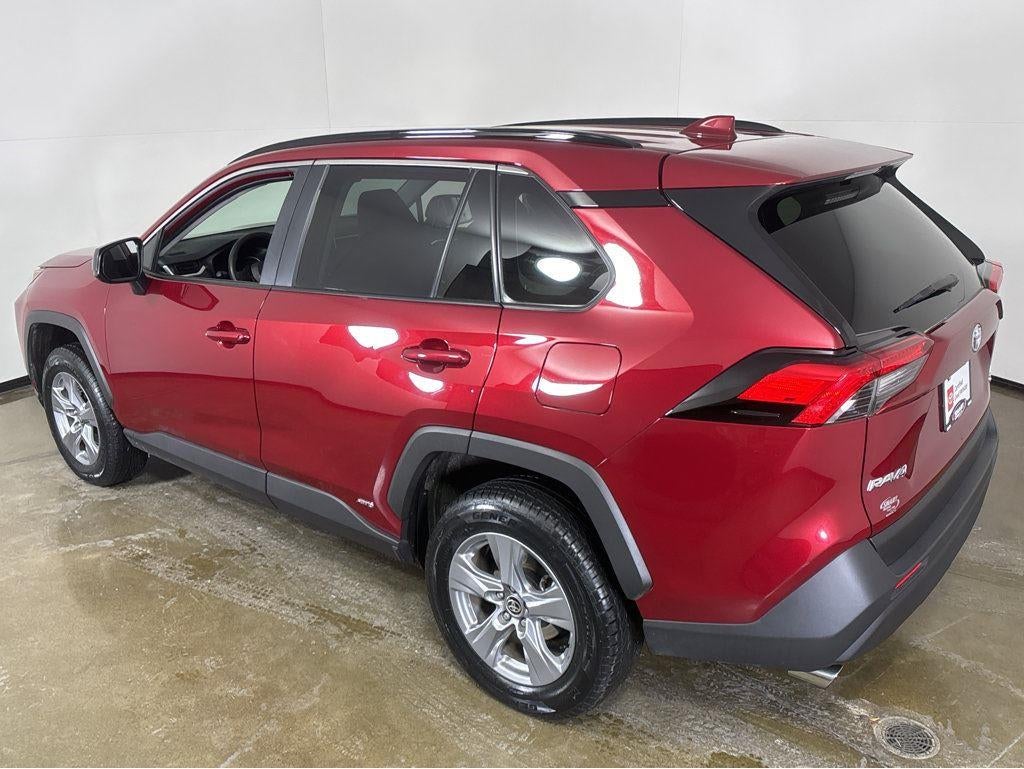 2025 Toyota RAV4 HYBRID LE