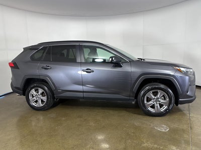 2025 Toyota Rav4 Hybrid LE