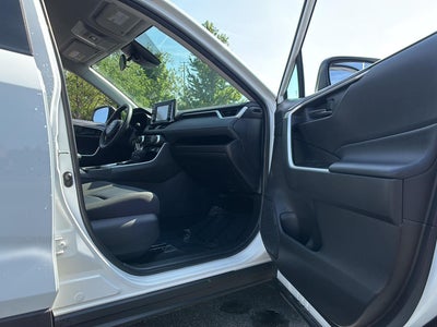 2021 Toyota Rav4 Hybrid LE AWD (Natl)