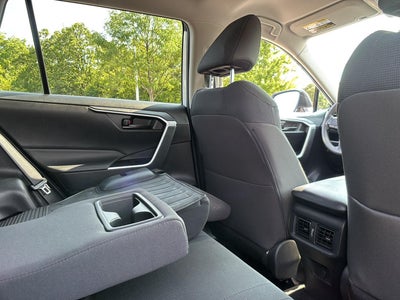 2021 Toyota Rav4 Hybrid LE AWD (Natl)