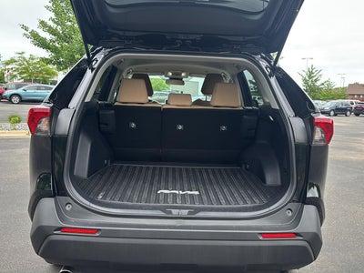 2025 Toyota RAV4 Hybrid LE