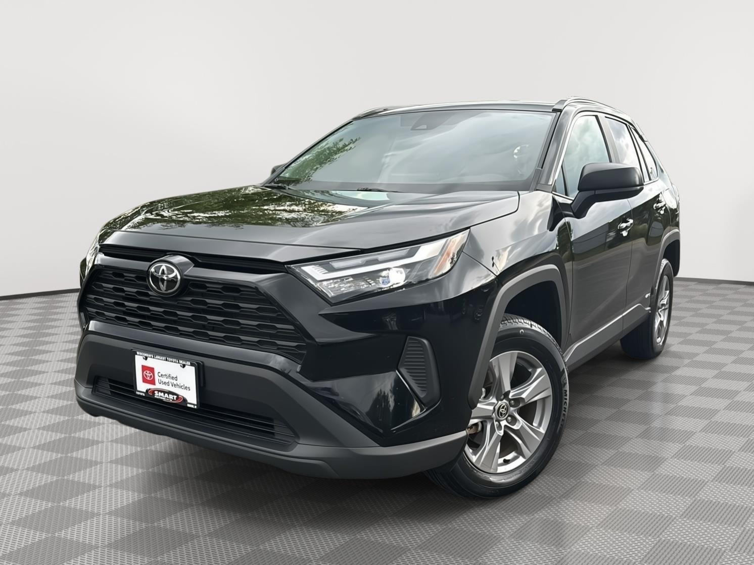 2025 Toyota RAV4 HYBRID LE