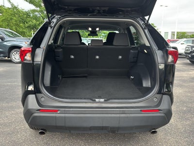 2025 Toyota RAV4 HYBRID LE