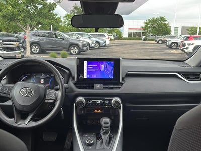 2025 Toyota RAV4 HYBRID LE
