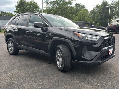 2025 Toyota RAV4 HYBRID LE