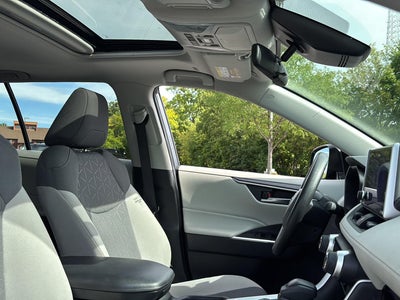 2023 Toyota Rav4 Hybrid XLE