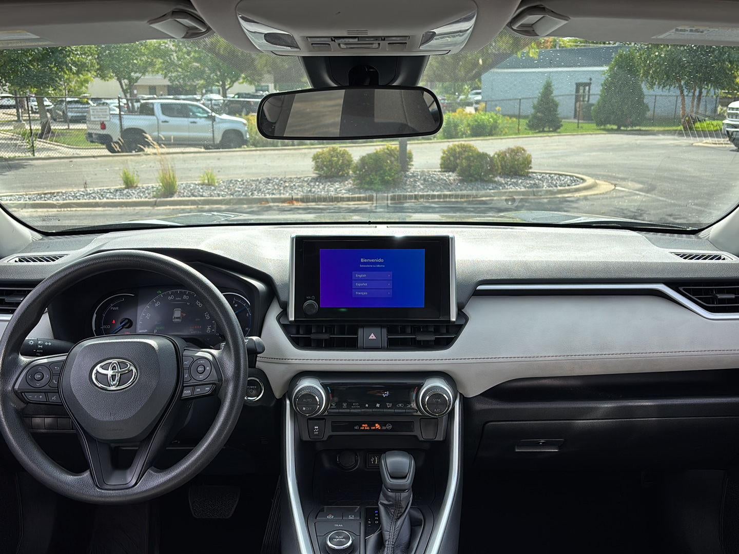 2023 Toyota Rav4 Hybrid XLE