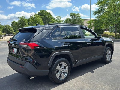 2025 Toyota RAV4 Hybrid XLE