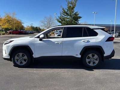 2025 Toyota RAV4 Hybrid XLE
