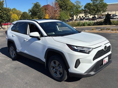2025 Toyota RAV4 Hybrid XLE