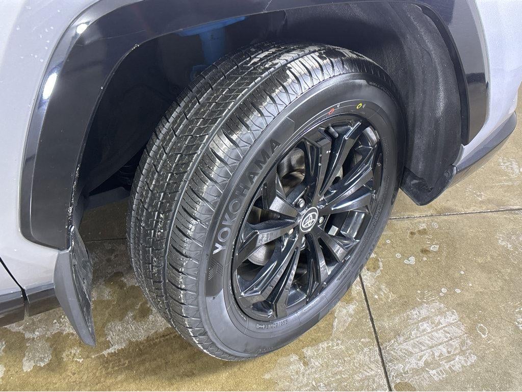 2023 Toyota RAV4 HYBRID SE