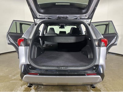 2023 Toyota RAV4 HYBRID SE