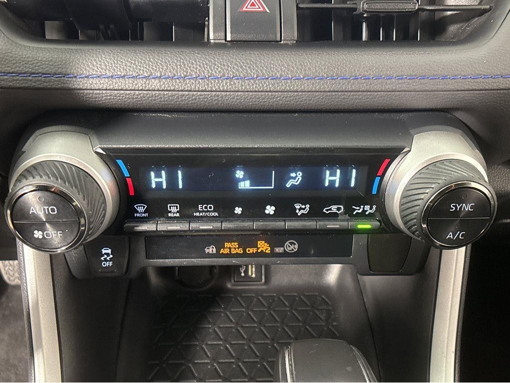 2023 Toyota RAV4 HYBRID SE