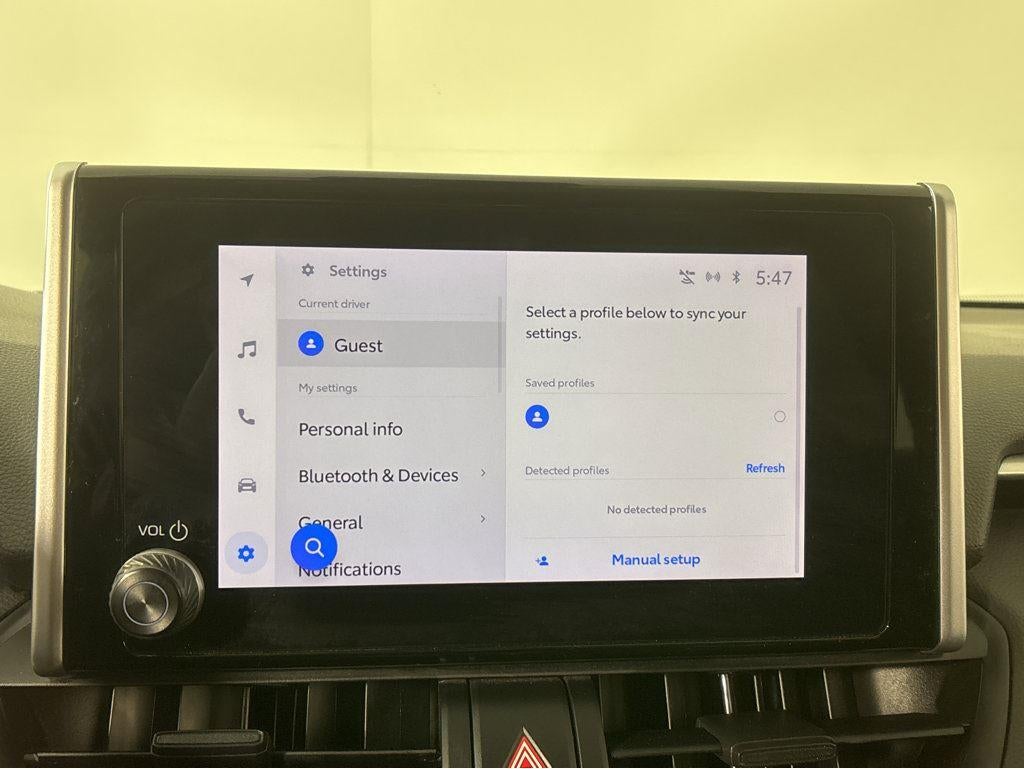 2023 Toyota RAV4 HYBRID SE