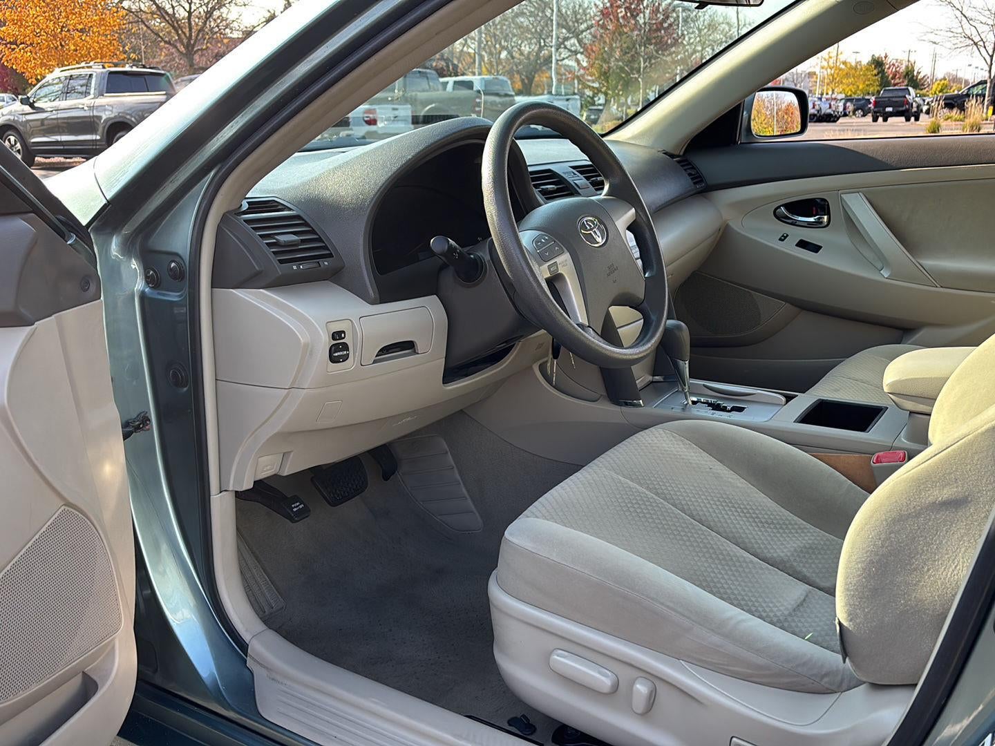 2009 Toyota Camry LE