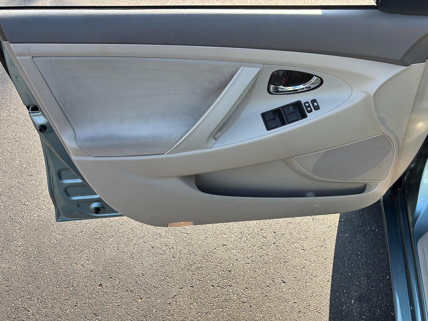 2009 Toyota Camry LE