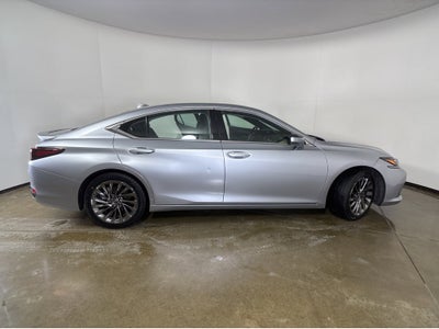2024 Lexus ES ES 300h Luxury