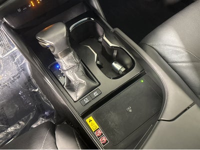 2024 Lexus ES ES 300h Luxury