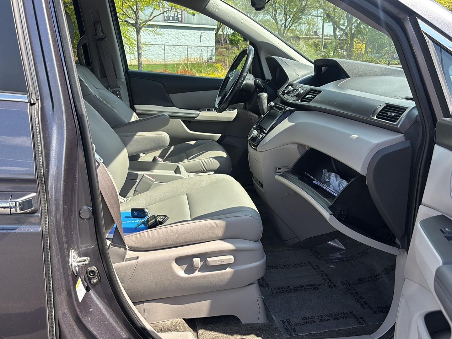 2016 Honda ODYSSEY Base