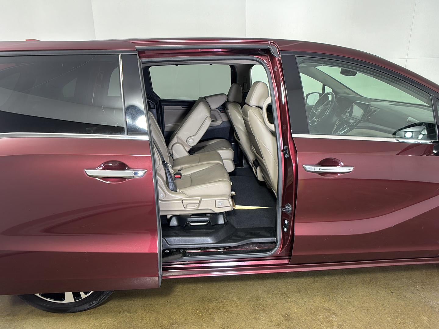 2019 Honda Odyssey Elite