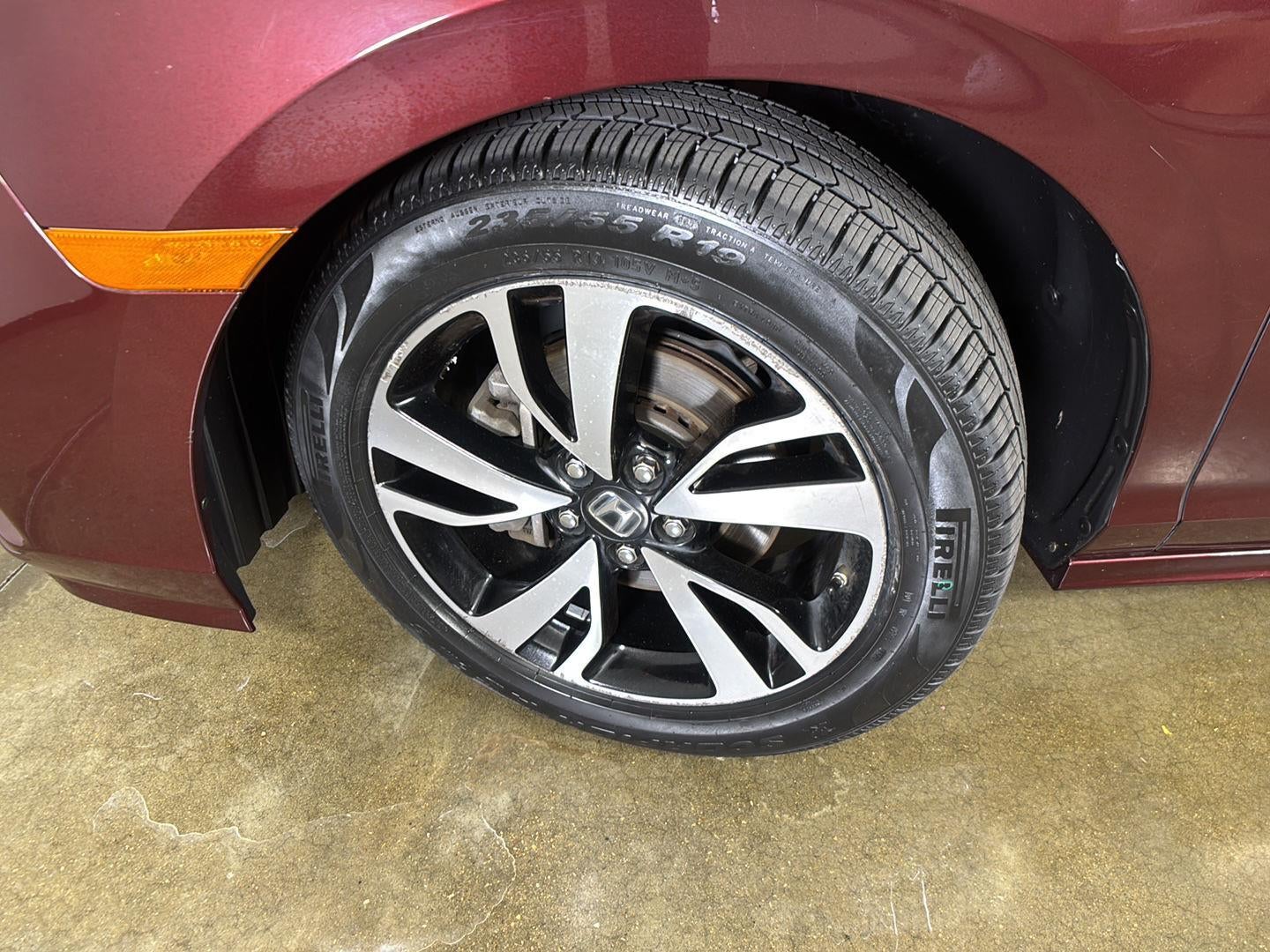 2019 Honda Odyssey Elite