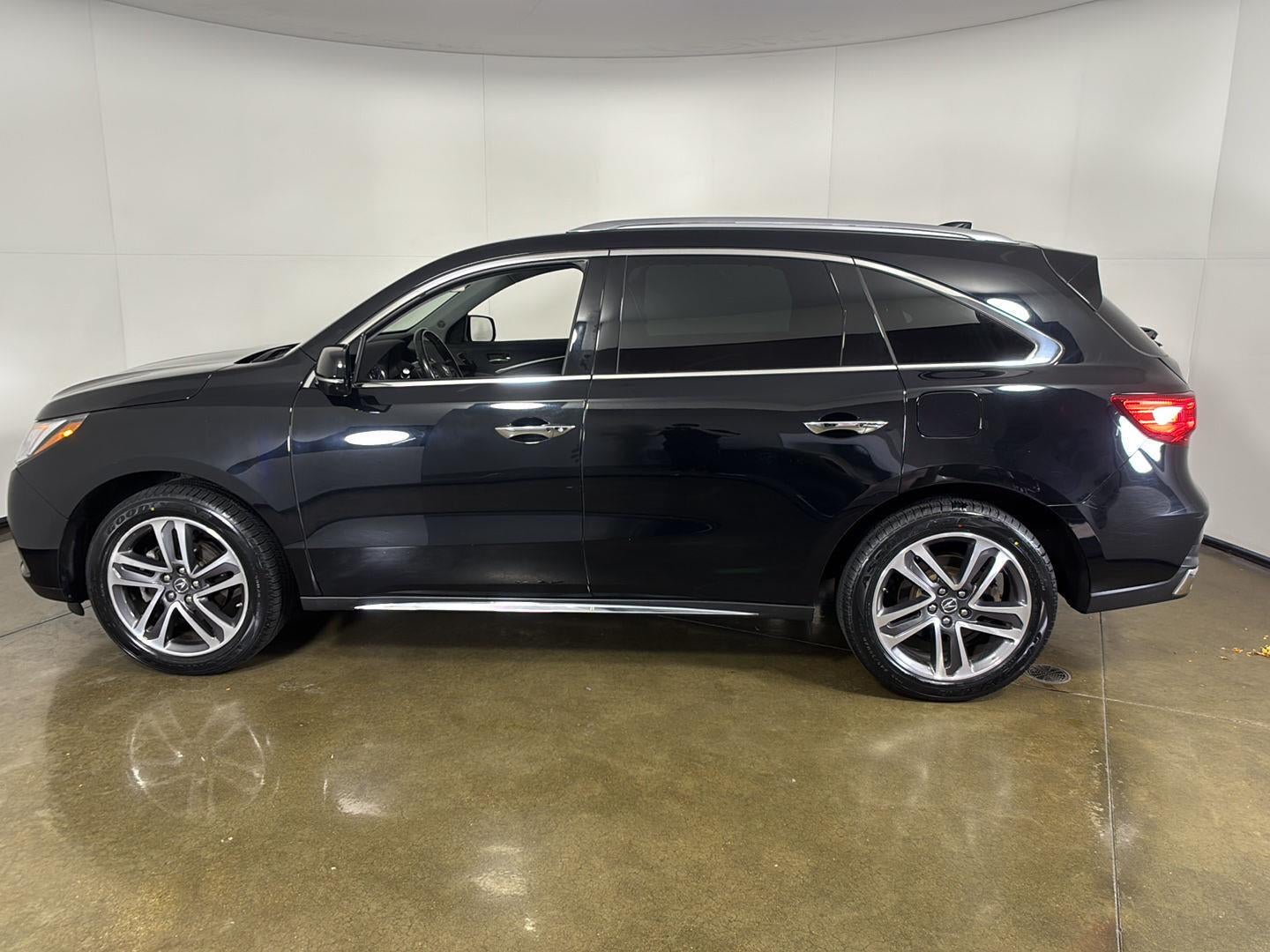 2018 Acura MDX w/Advance Pkg