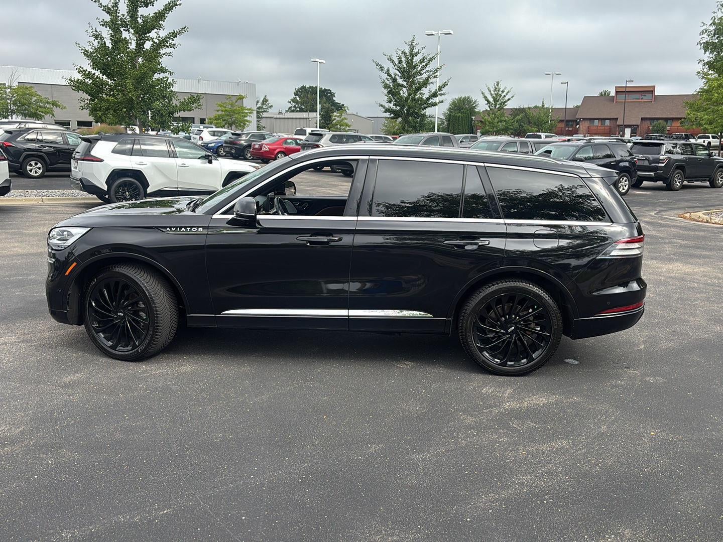 2022 Lincoln Aviator Reserve