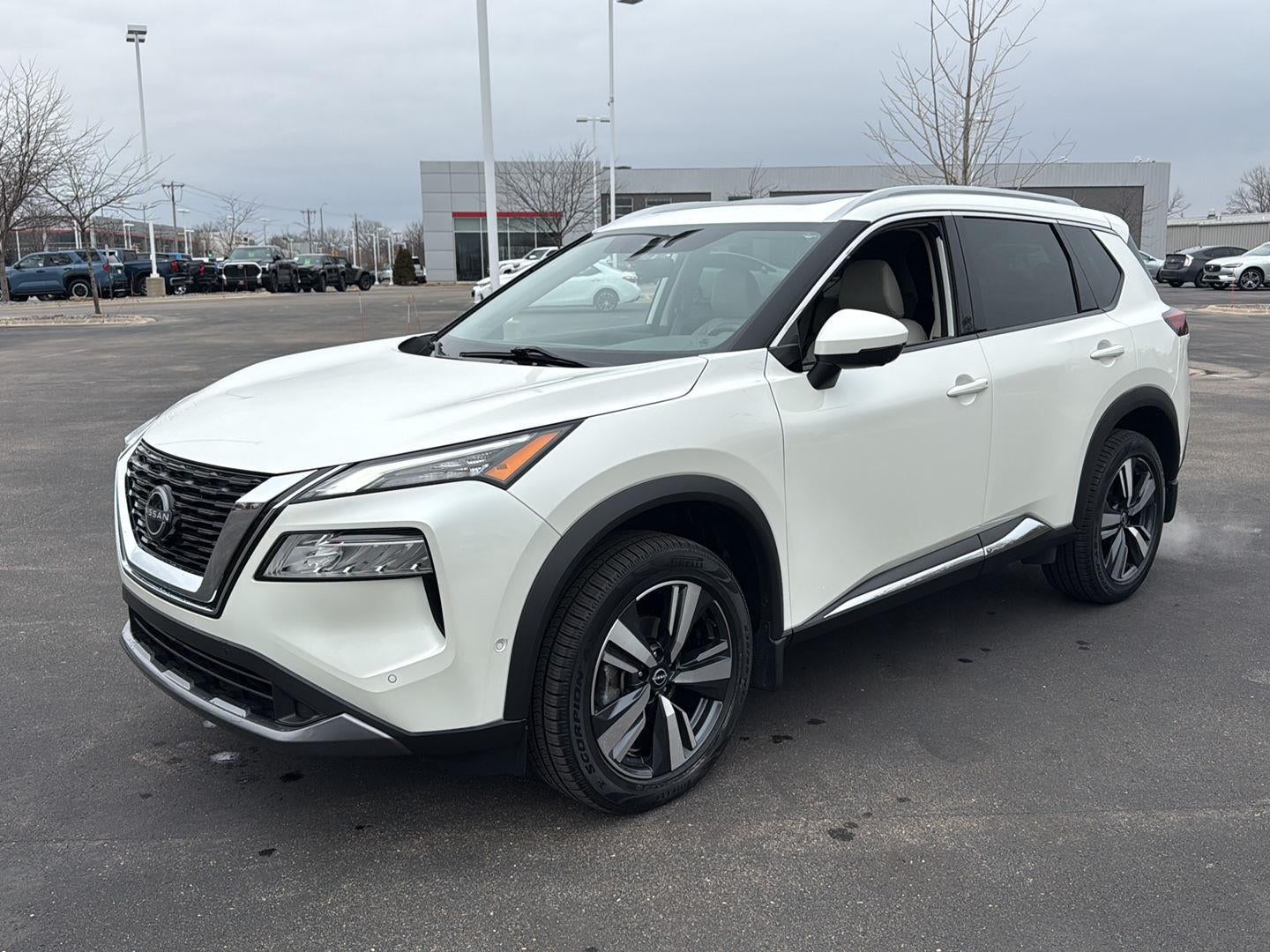 2023 Nissan Rogue SL