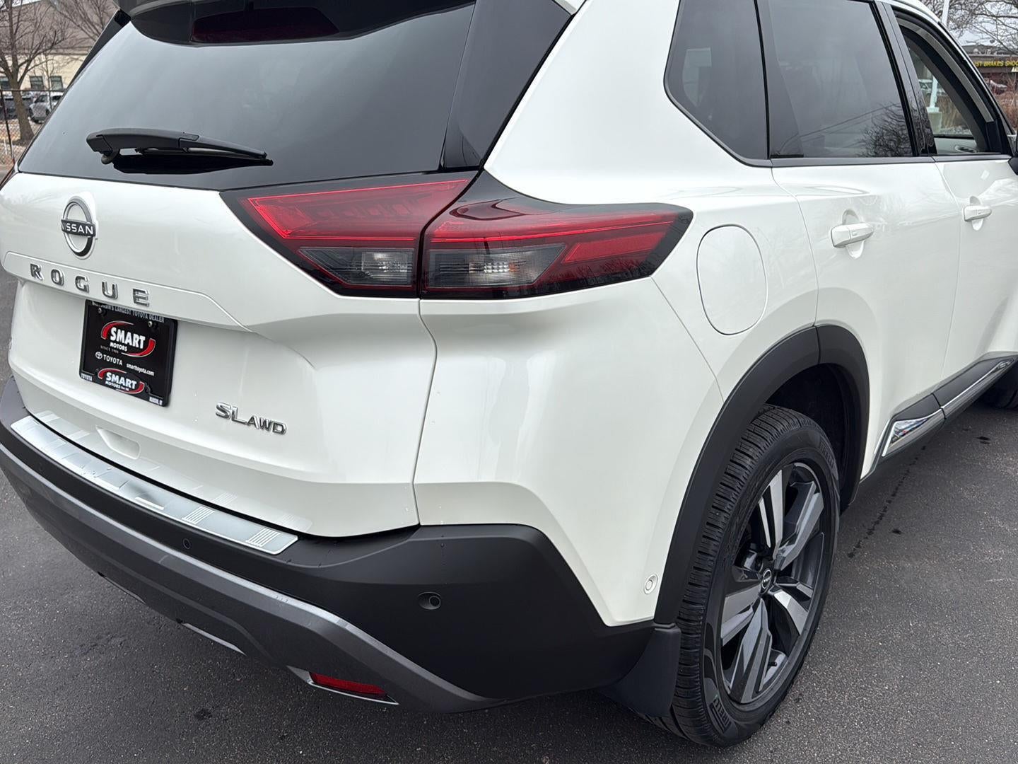 2023 Nissan Rogue SL