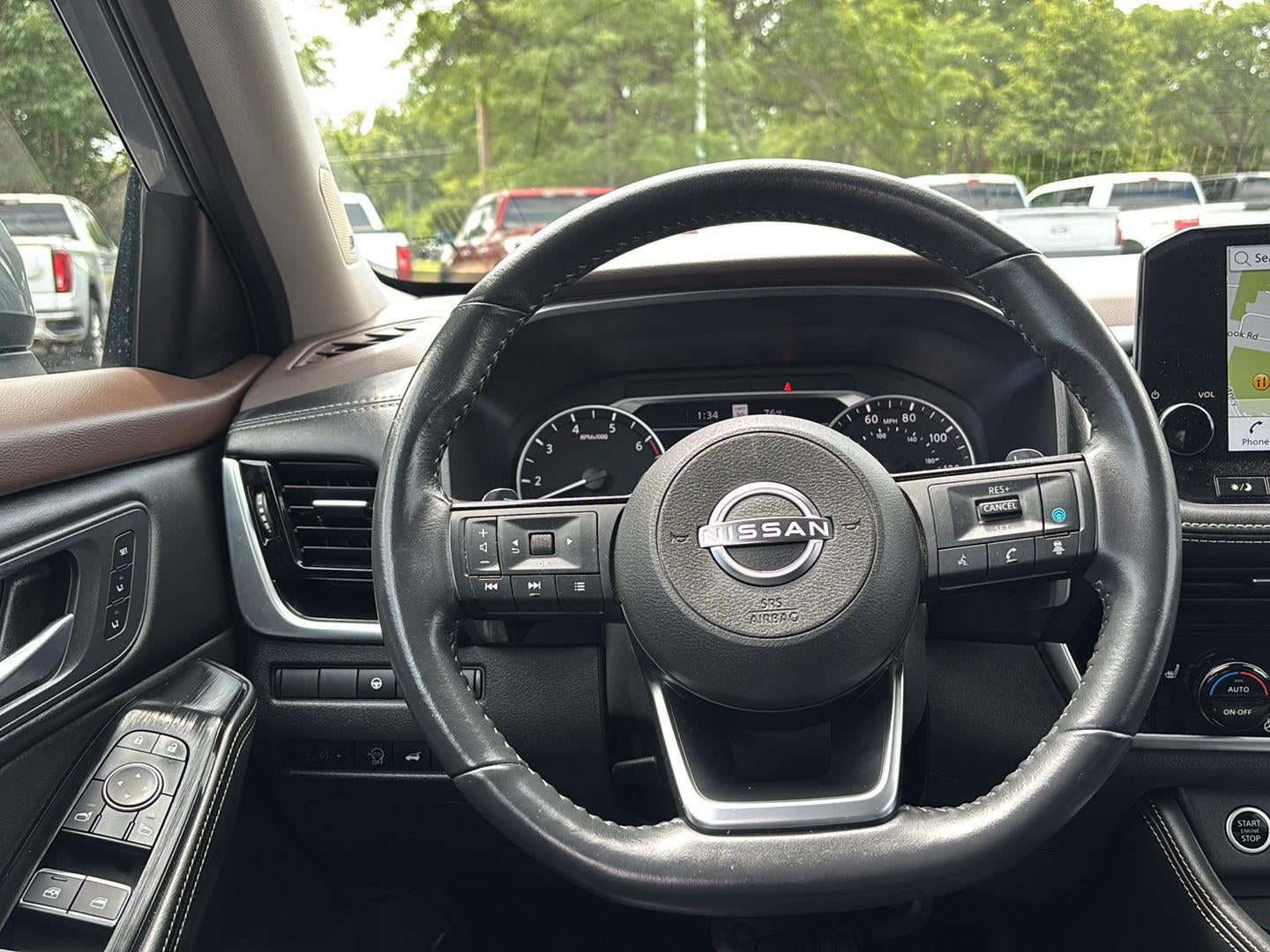2023 Nissan Rogue SL
