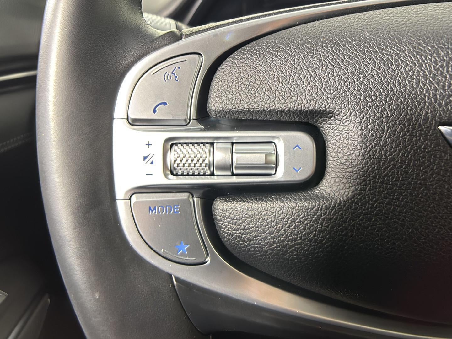 2024 Genesis Gv70 2.5T