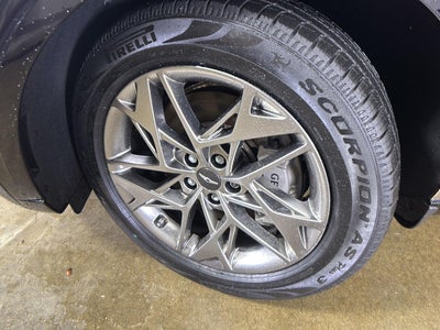 2024 Genesis Gv70 2.5T