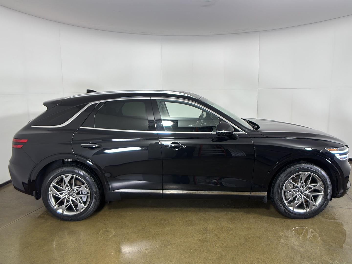 2024 Genesis Gv70 2.5T