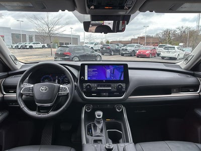 2024 Toyota GRAND HIGHLANDER Base