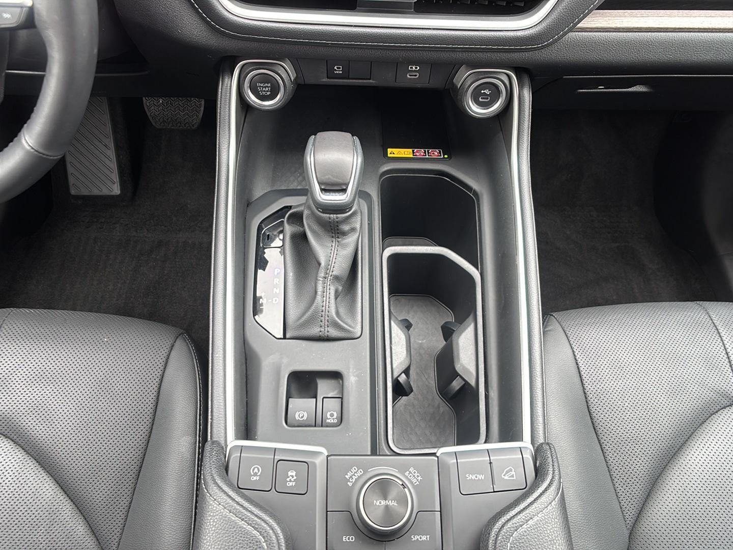 2024 Toyota GRAND HIGHLANDER Base