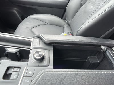 2024 Toyota GRAND HIGHLANDER Base