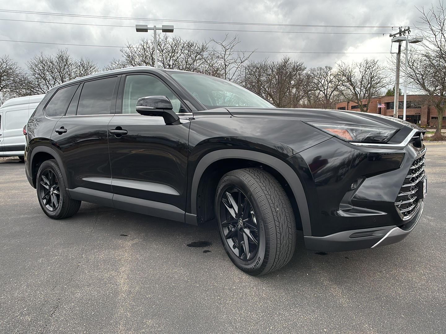 2024 Toyota GRAND HIGHLANDER Base