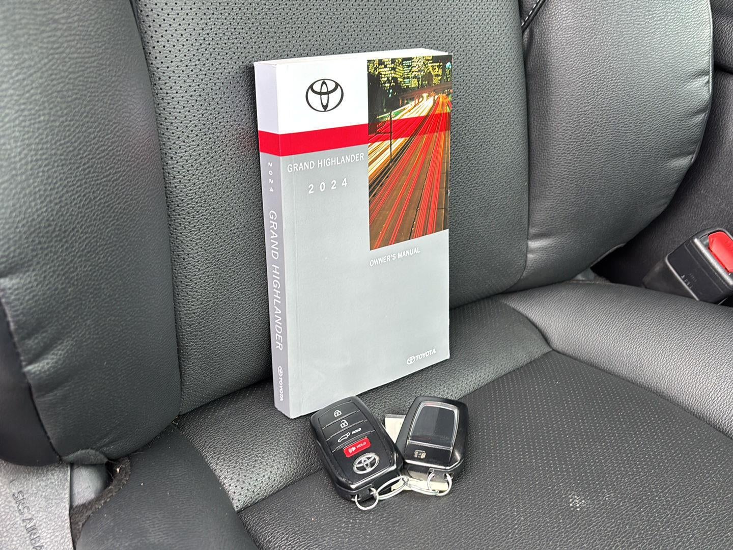2024 Toyota Grand Highlander XLE