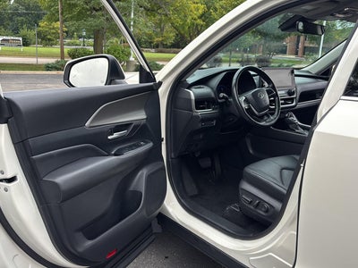 2024 Toyota Grand Highlander XLE