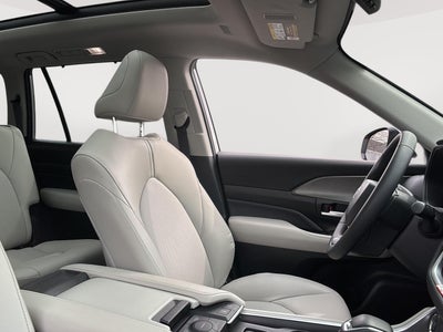 2025 Toyota Grand Highlander XLE