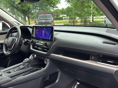 2024 Toyota Grand Highlander Platinum