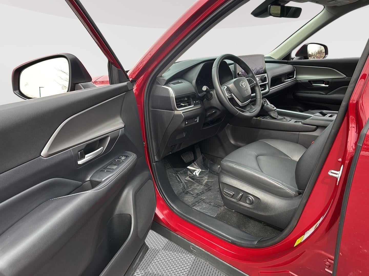 2025 Toyota Grand Highlander Hybrid XLE