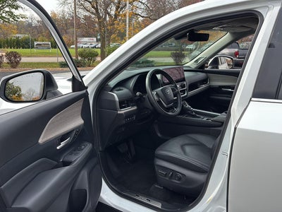 2026 Toyota Grand Highlander Hybrid Limited