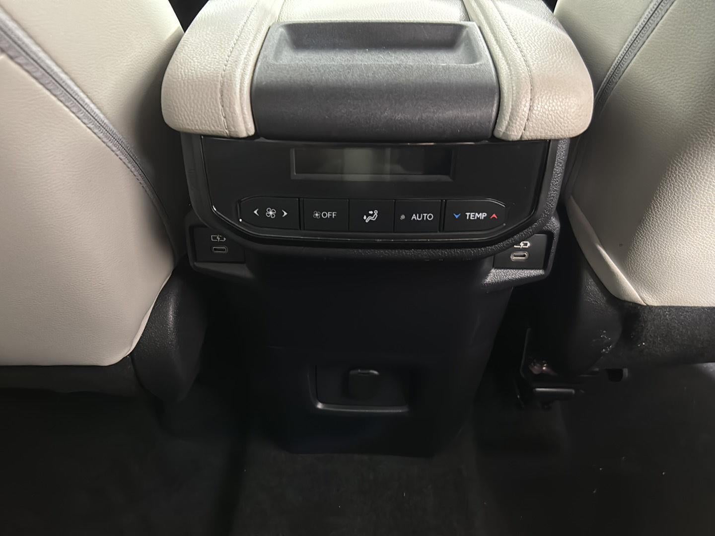 2024 Toyota Grand Highlander Hybrid XLE