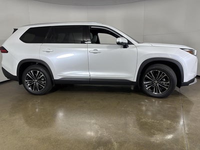 2025 Toyota Grand Highlander Hybrid MAX Platinum